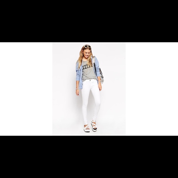 Wildfox White Skinny Jeans 👖 - Picture 4 of 4